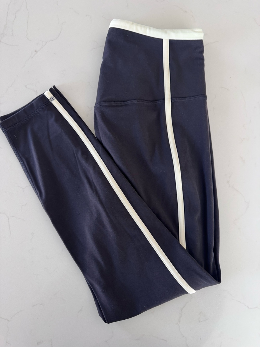 Athleta Elation 7/8 leggings! Never worn